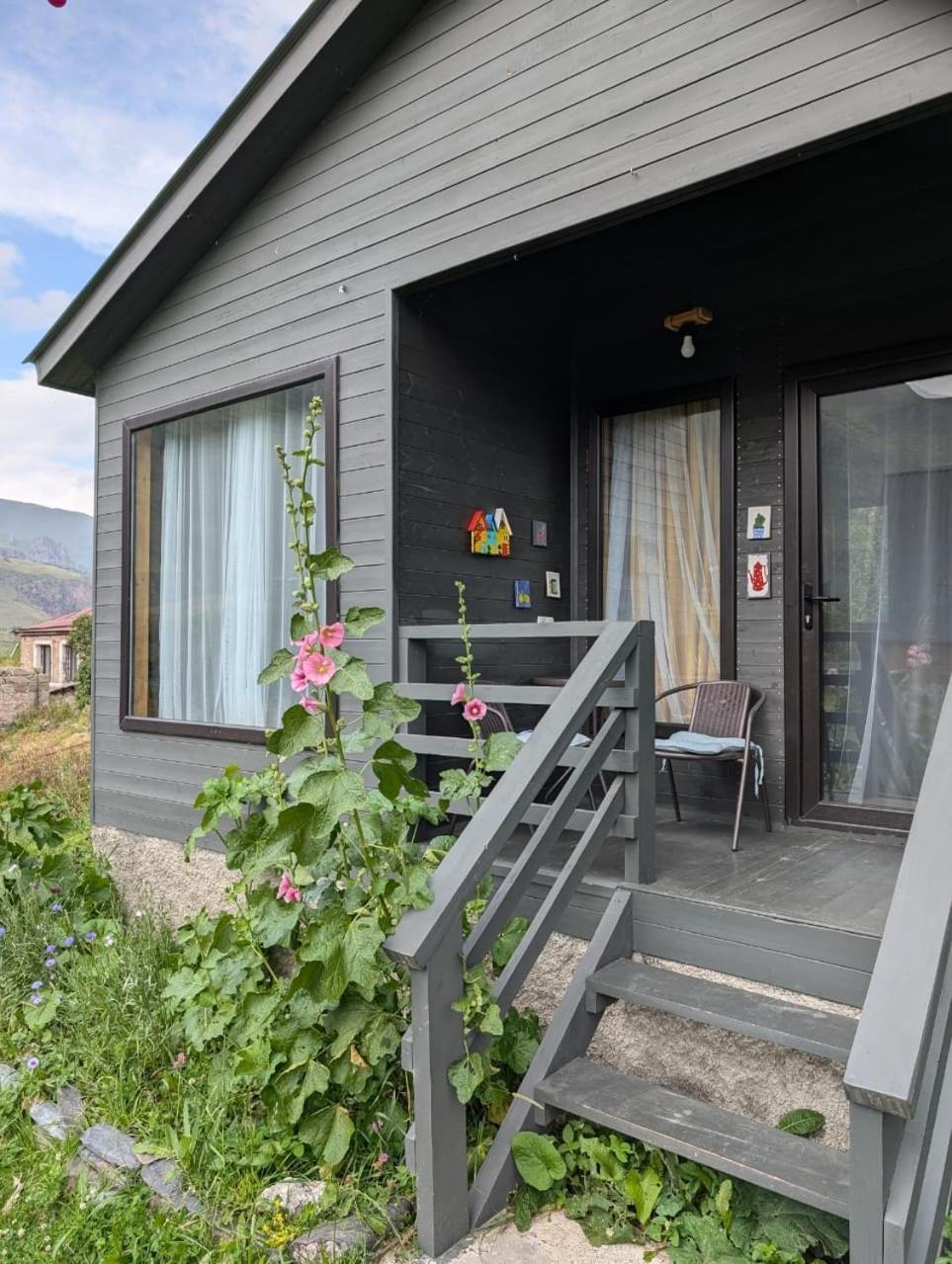 Cottage Kazbegi Sioni Stepantsminda Exterior foto